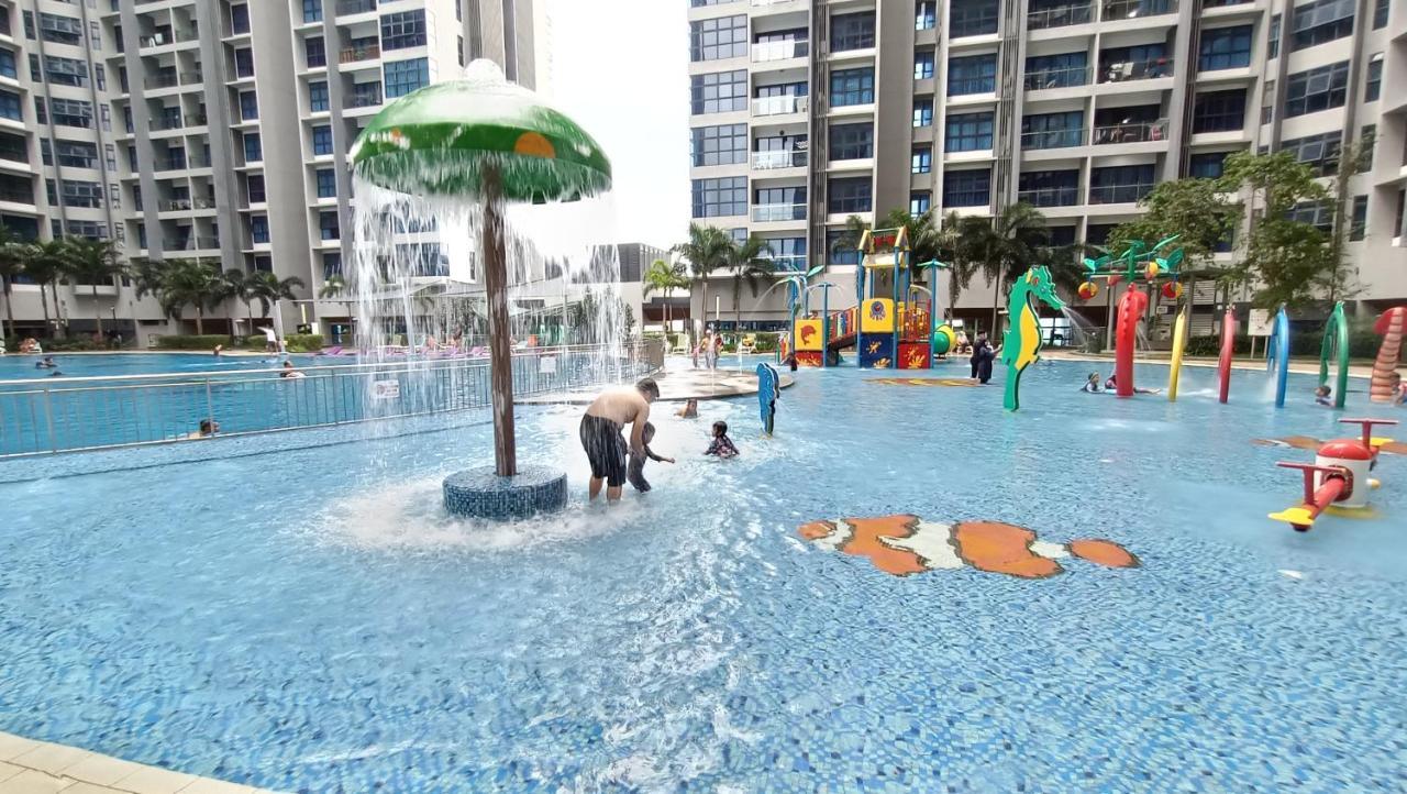 Atlantis Residence Melaka By Ggm ภายนอก รูปภาพ